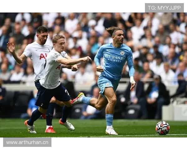 曼城进攻结构变化:从中路集中取代边中结合 曼城进攻结构变化:从中路集中取代边中结合